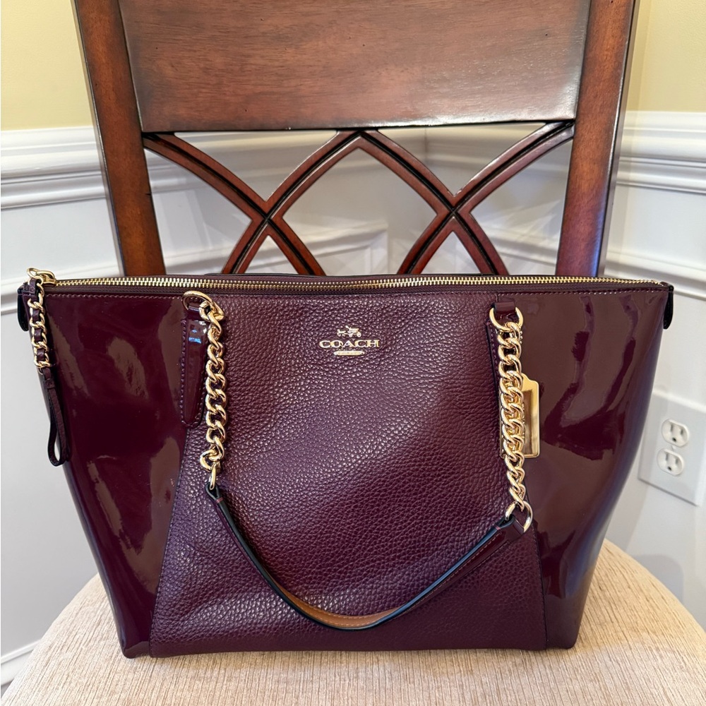 Coach Ava Chain Tote